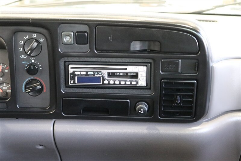 Used 1995 Dodge Ram 2500 Truck 4x4 Regular Cab image 83