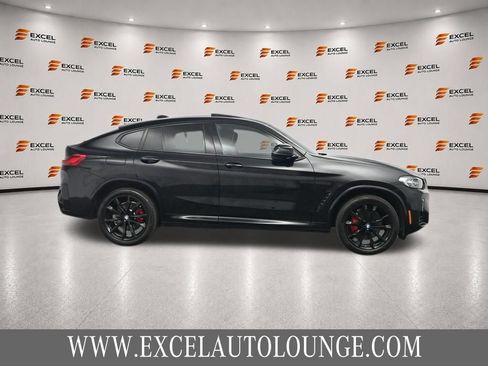 Used 2023 BMW X4 xDrive30i w/ Premium Essential Package AWD/4WD image 6