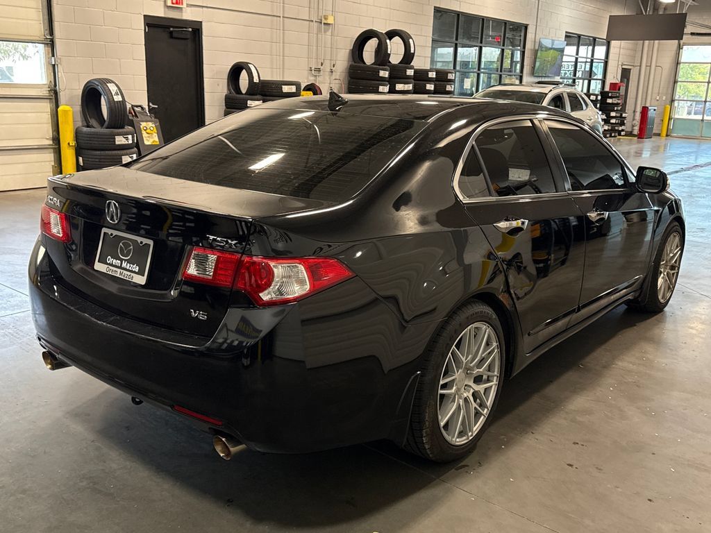 Used 2010 Acura TSX w/ Technology Package FWD image 4