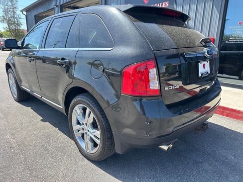 Used 2011 Ford Edge Limited w/ 302A Rapid Spec Order Code FWD image 3