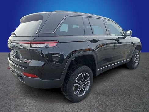 Used 2022 Jeep Grand Cherokee Trailhawk AWD/4WD image 4