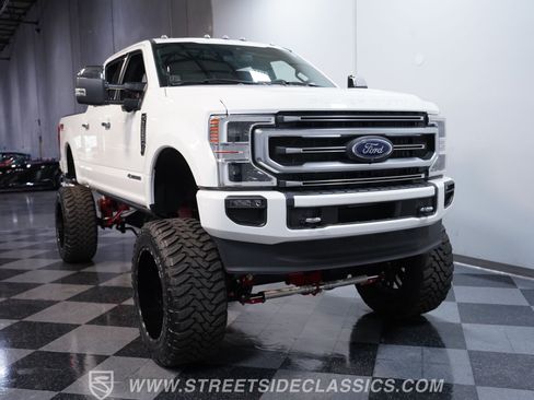 Used 2021 Ford F350 Platinum AWD/4WD image 14