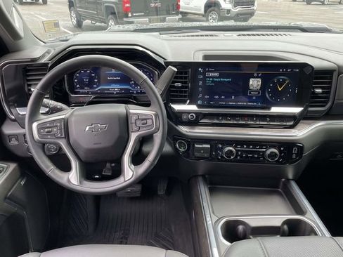 Used 2024 Chevrolet Silverado 2500 LTZ w/ LTZ Plus Package image 12