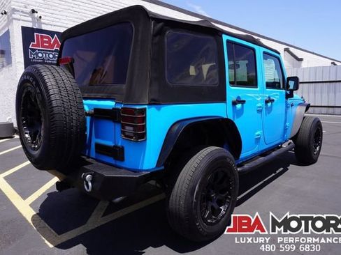 Used 2017 Jeep Wrangler Unlimited Sport w/ Quick Order Package 23S AWD/4WD image 3