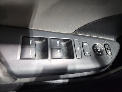 Used 2016 Honda Civic LX image 10