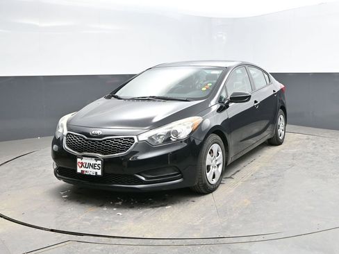 Used 2015 Kia Forte LX image 3