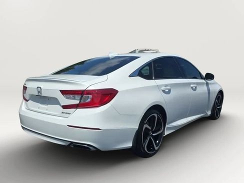 Used 2019 Honda Accord Sport image 7