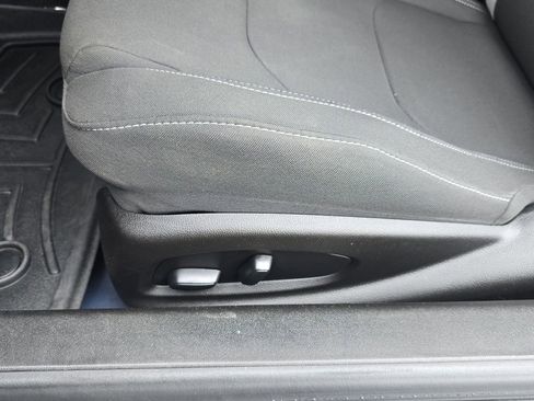 Used 2021 Chevrolet Camaro LT w/ RS Package image 29