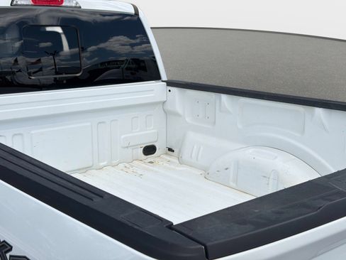 Used 2025 Ford F150 Lariat w/ Tow/Haul Package AWD/4WD image 16