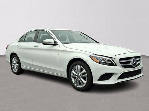 Used 2019 Mercedes-Benz C 300 4MATIC Sedan image 3