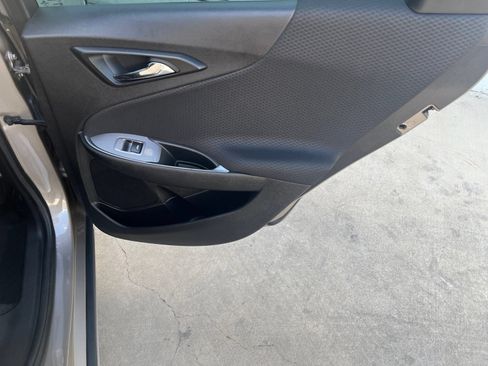 Used 2024 Chevrolet Malibu LT FWD image 15
