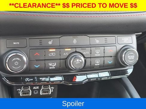 Used 2025 Dodge Durango GT AWD/4WD image 25