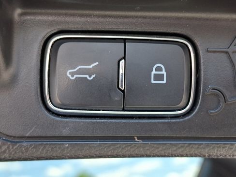 Used 2023 Ford Explorer XLT w/ Equipment Group 202A AWD/4WD image 30