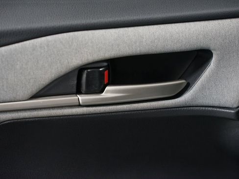 Certified 2025 Toyota Camry LE image 32