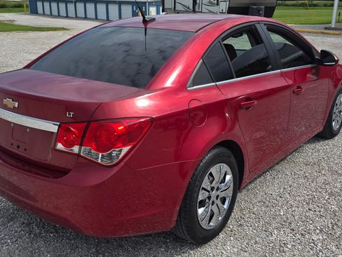 Used 2011 Chevrolet Cruze LT FWD image 3