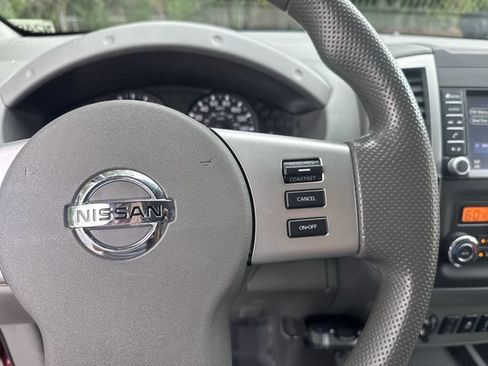 Used 2020 Nissan Frontier SV AWD/4WD image 18