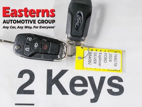 Used 2024 Ford Explorer 4WD image 24