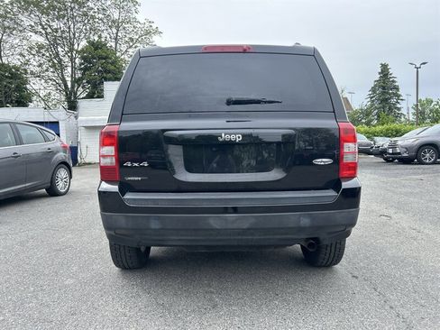 Used 2015 Jeep Patriot High Altitude AWD/4WD image 5