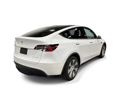 Certified 2021 Tesla Model Y Long Range AWD/4WD image 6