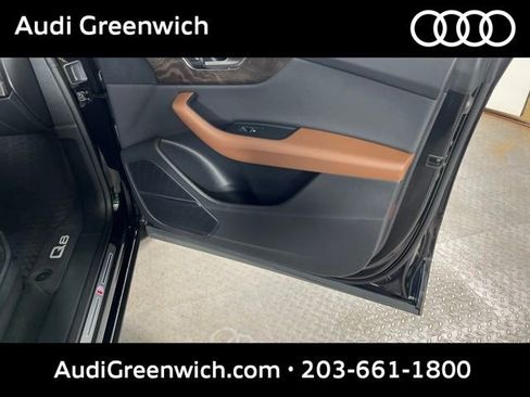 Used 2020 Audi Q8 Premium Plus AWD/4WD image 11