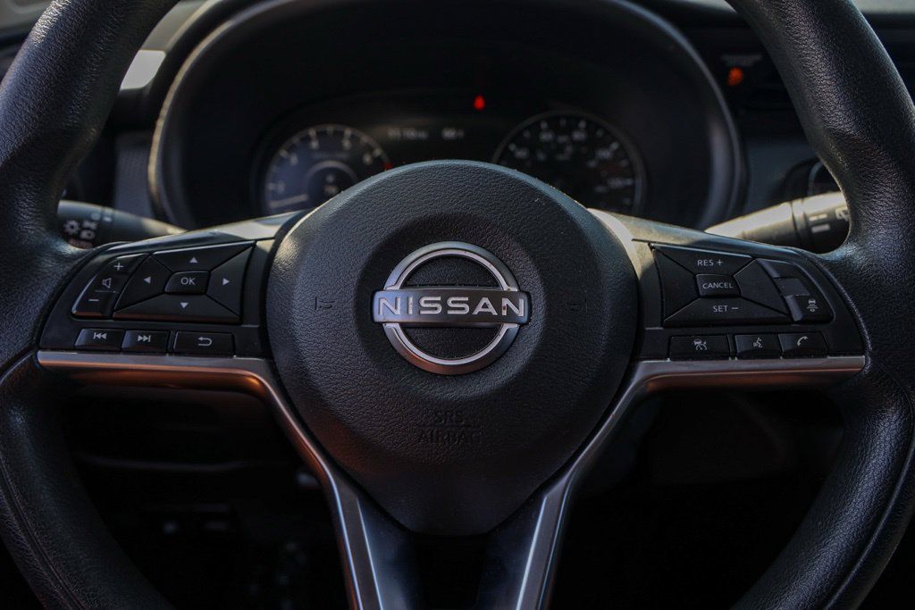 Used 2024 Nissan Kicks SV FWD image 27