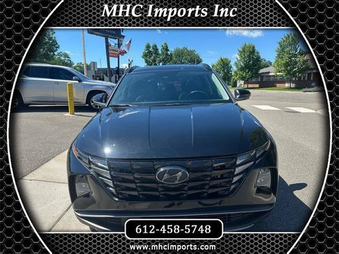 Used 2022 Hyundai Tucson Limited w/ Winter Package AWD/4WD image 1