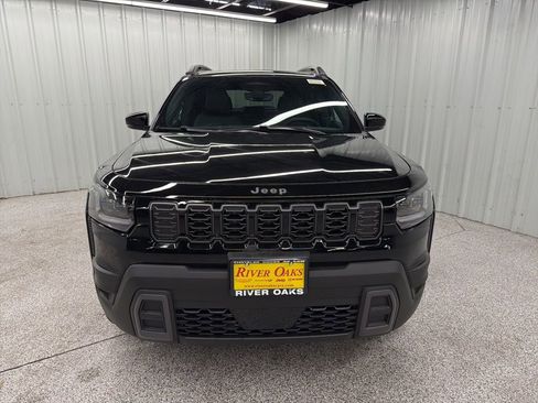 New 2026 Jeep Cherokee Laredo image 2