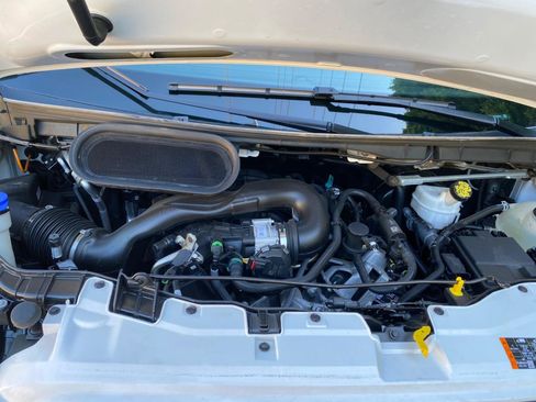 Used 2025 Ford Transit 250 Low Roof w/ Exterior Upgrade Package RWD image 8