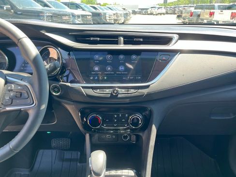 Used 2023 Buick Encore GX Preferred w/ Cold Weather Comfort Package AWD/4WD image 25