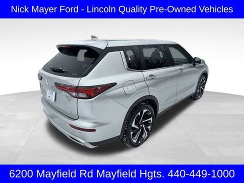Used 2024 Mitsubishi Outlander SE image 7
