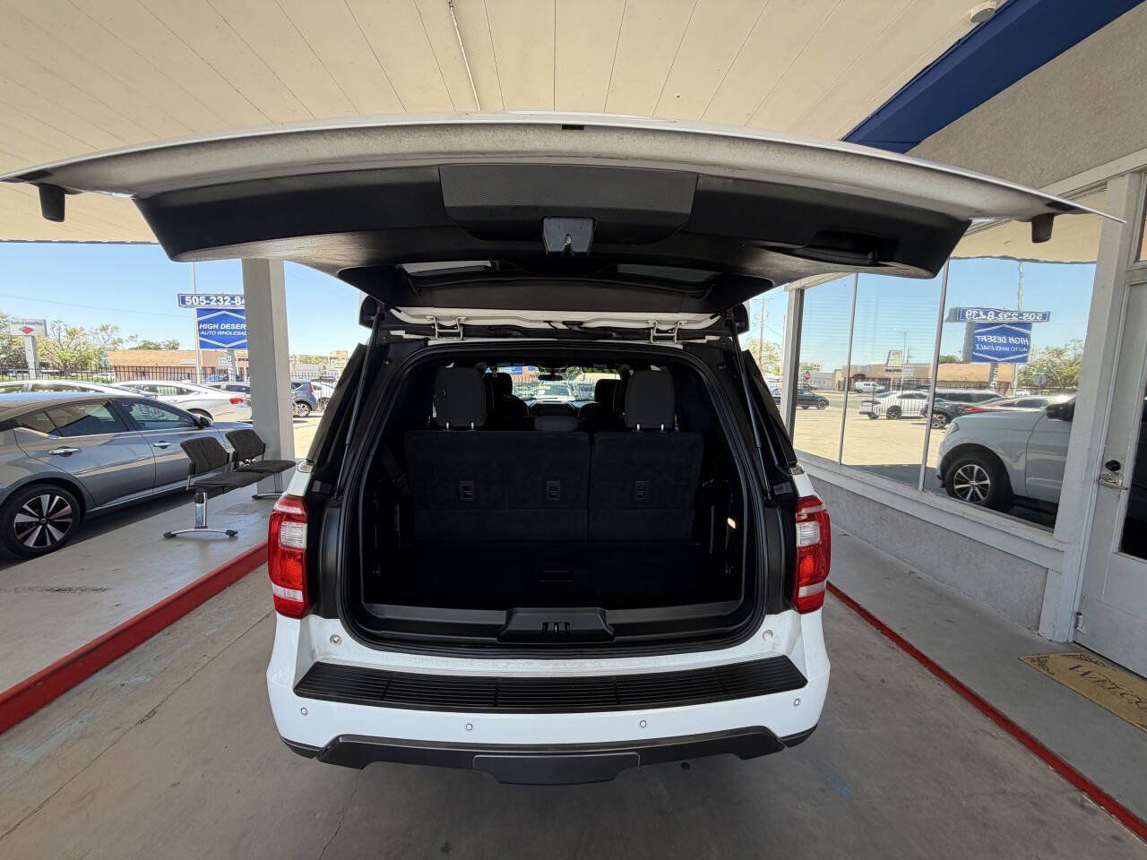 Used 2021 Ford Expedition XL AWD/4WD image 21
