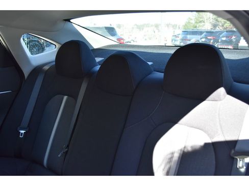 Used 2025 Hyundai Sonata SE image 27