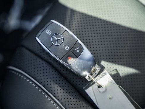 New 2026 Mercedes-Benz GLE 450 4MATIC image 43
