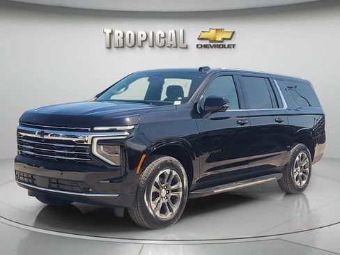 New 2026 Chevrolet Suburban LT w/ Comfort Package RWD image 1