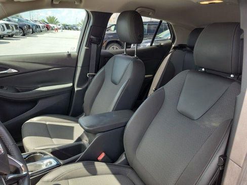 Used 2023 Buick Encore GX Select w/ Sport Touring Package FWD image 12