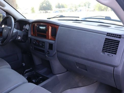 Used 2006 Dodge Ram 2500 Truck SLT w/ Quad Cab Big Horn Value Group AWD/4WD image 17