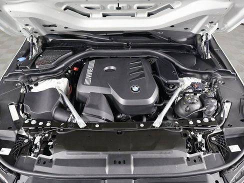 Used 2024 BMW 530i w/ Convenience Package image 15