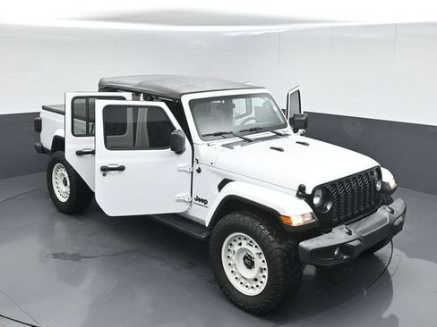 Used 2021 Jeep Gladiator Sport AWD/4WD image 51