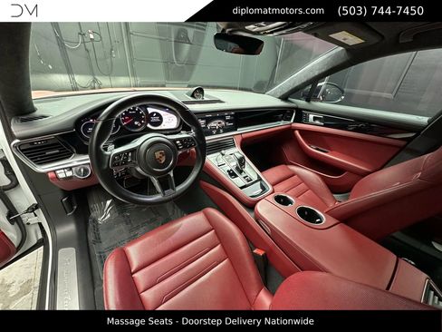 Used 2018 Porsche Panamera Turbo Sport Turismo image 17