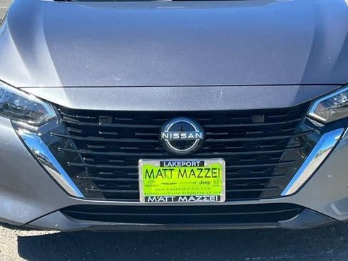 Used 2024 Nissan Sentra SV FWD image 7