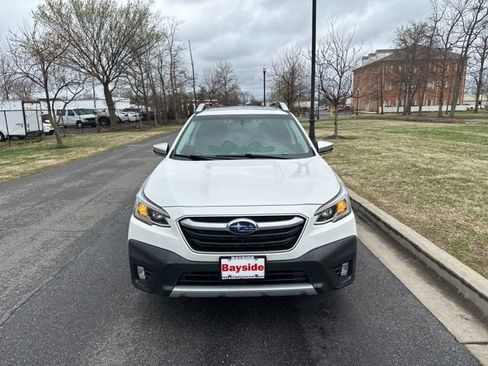 Used 2022 Subaru Outback Touring image 6