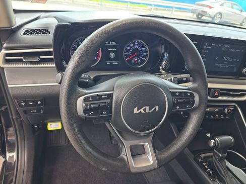Used 2023 Kia K5 LXS FWD image 13