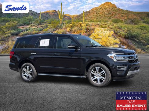 Used 2022 Ford Expedition Limited RWD image 1