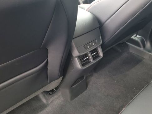 New 2026 Chevrolet Equinox RS w/ Convenience Package III FWD image 26