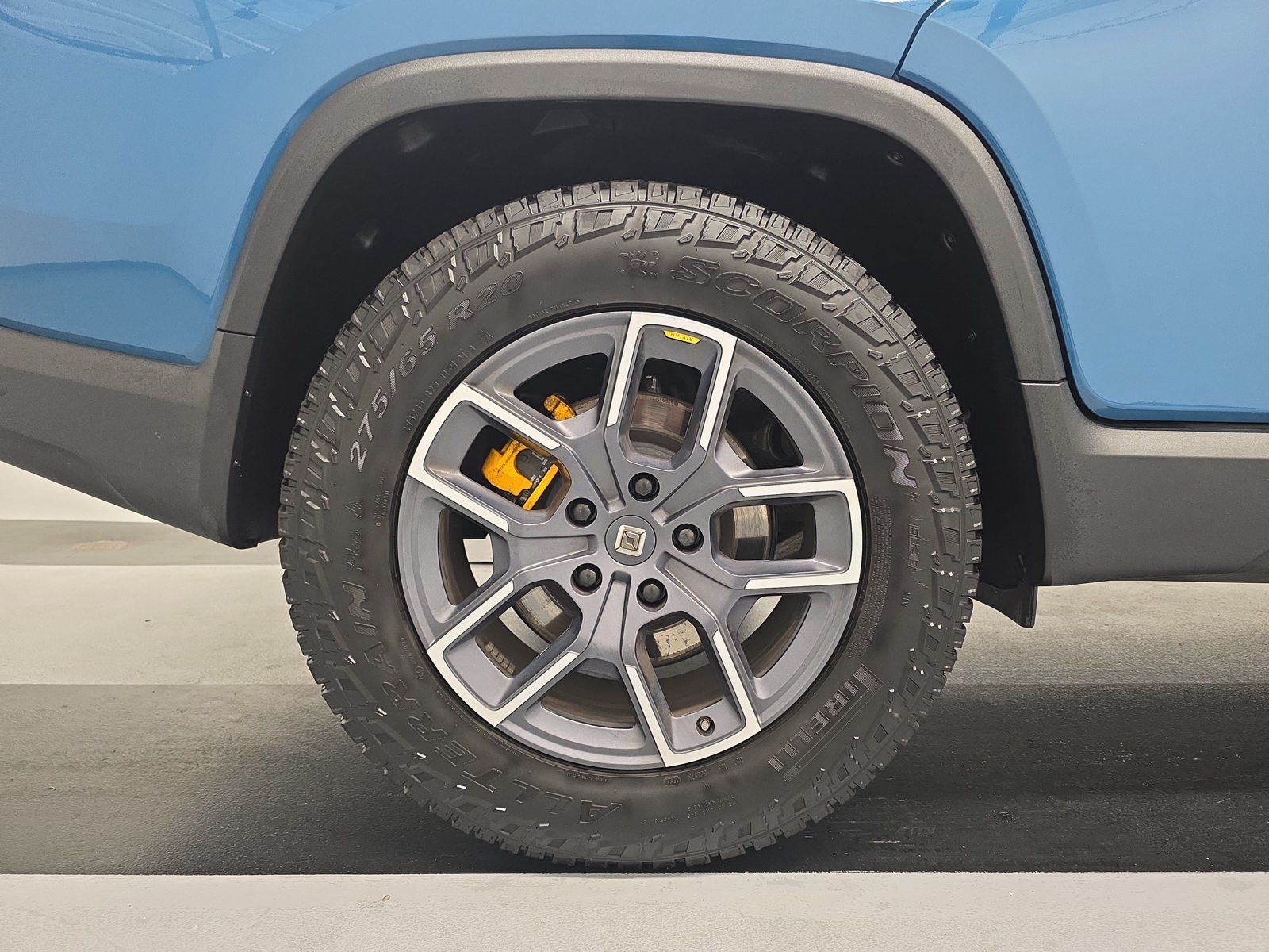 Used 2022 Rivian R1T Launch Edition AWD/4WD image 12