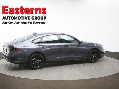 Used 2025 Honda Accord SE image 43