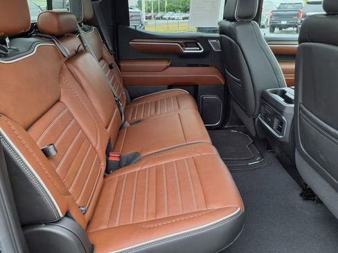 Used 2024 GMC Sierra 1500 Denali Ultimate image 25