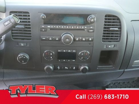 Used 2013 Chevrolet Silverado 1500 LT w/ All-Star Edition AWD/4WD image 25
