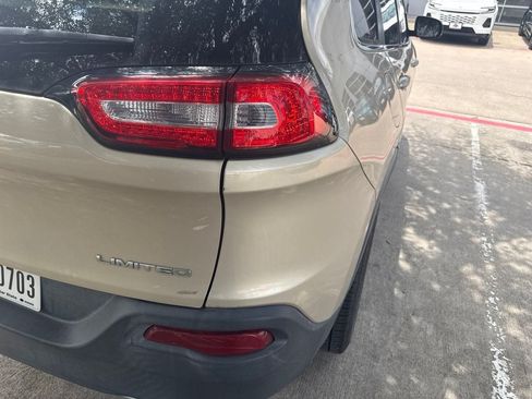 Used 2014 Jeep Cherokee Limited FWD image 4
