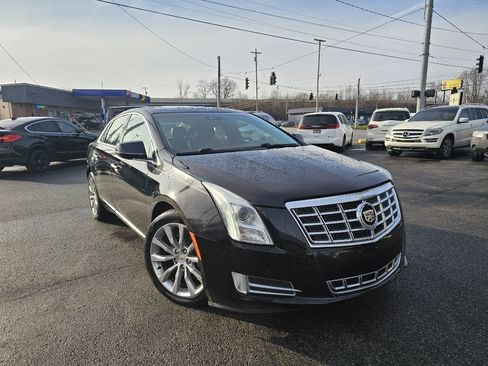 Used 2016 Cadillac XTS Luxury w/ Driver Awareness Package image 1